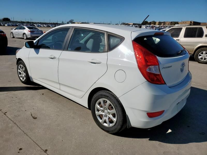 2013 Hyundai Accent GLS