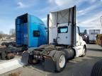 2014 Kenworth T680 Semi Truck