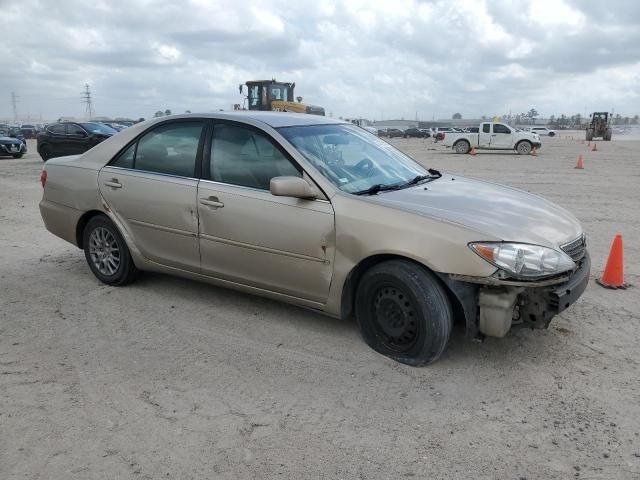 2005 Toyota Camry LE