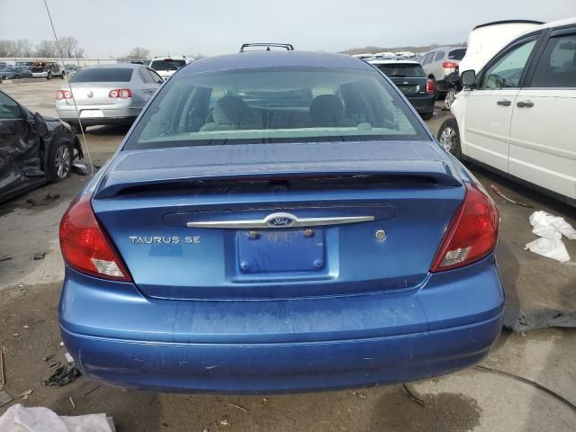 2003 Ford Taurus SE