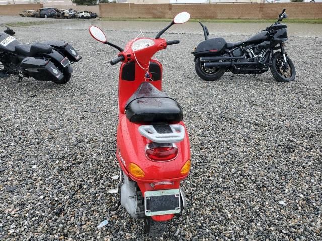 2002 Vespa M198F