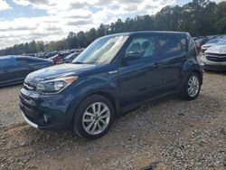 Carros salvage sin ofertas aún a la venta en subasta: 2017 KIA Soul +