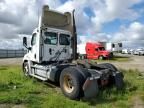 2013 Freightliner Cascadia Semi Truck