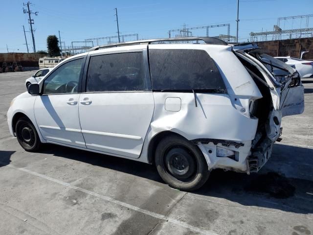 2008 Toyota Sienna CE