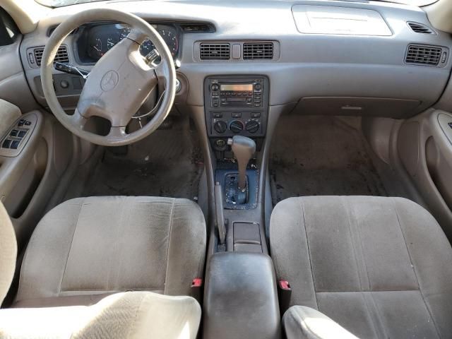 2001 Toyota Camry CE