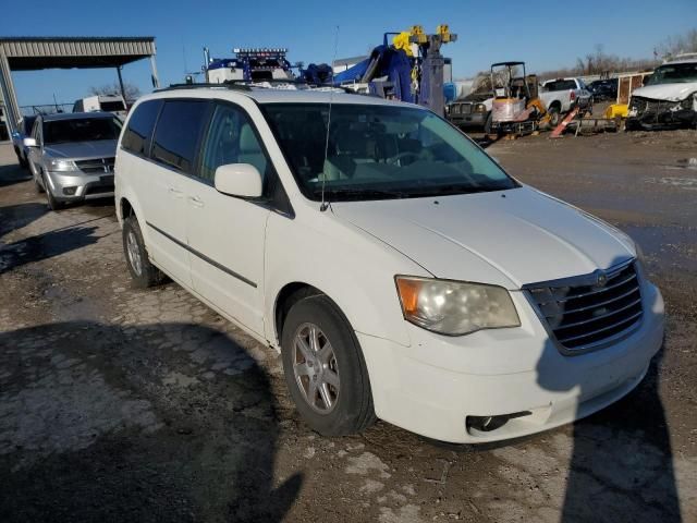 2010 Chrysler Town & Country Touring