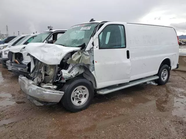 2023 GMC Savana G2500