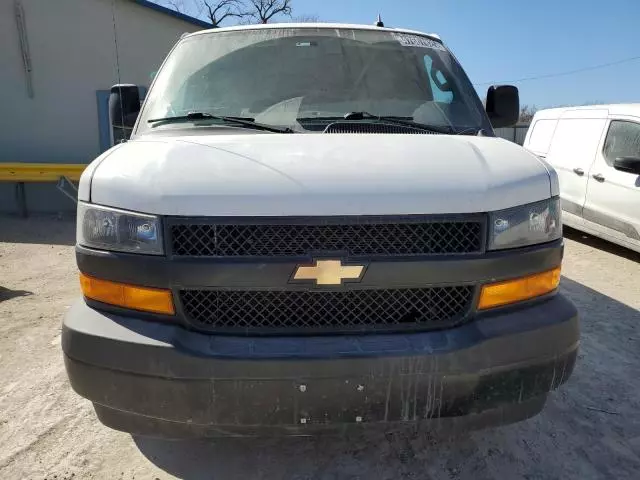 2020 Chevrolet Express G2500