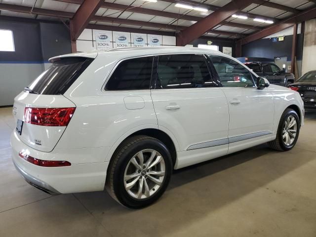 2018 Audi Q7 Premium Plus