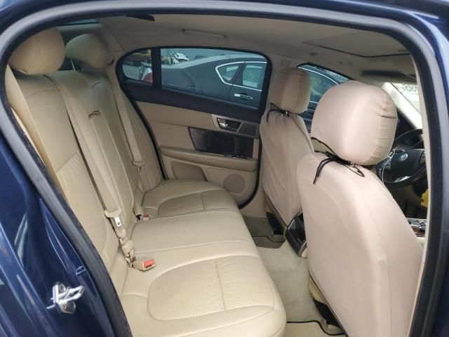 2009 Jaguar XF Premium Luxury