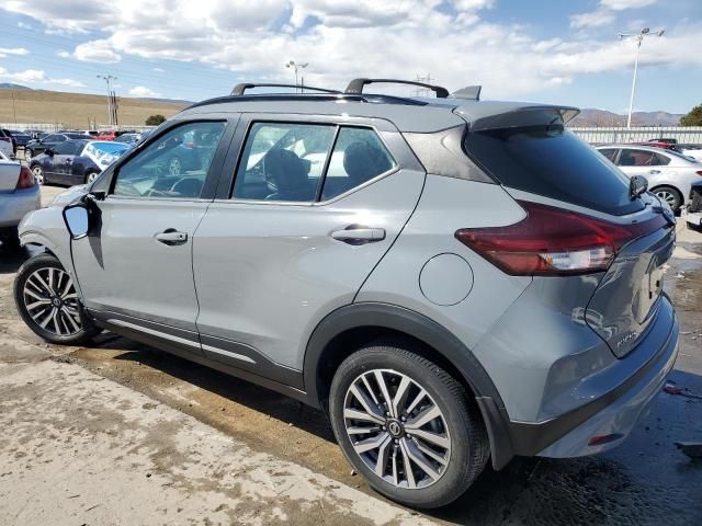 2021 Nissan Kicks SR