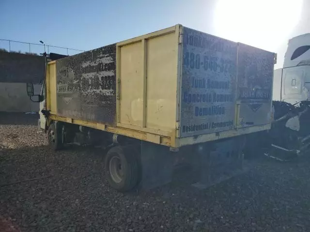 2007 Sterling Mitsubishi Chassis COE 40