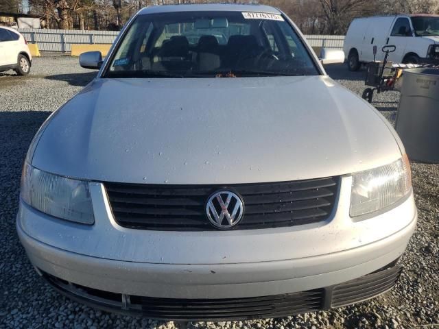 2000 Volkswagen Passat GLS 4MOTION