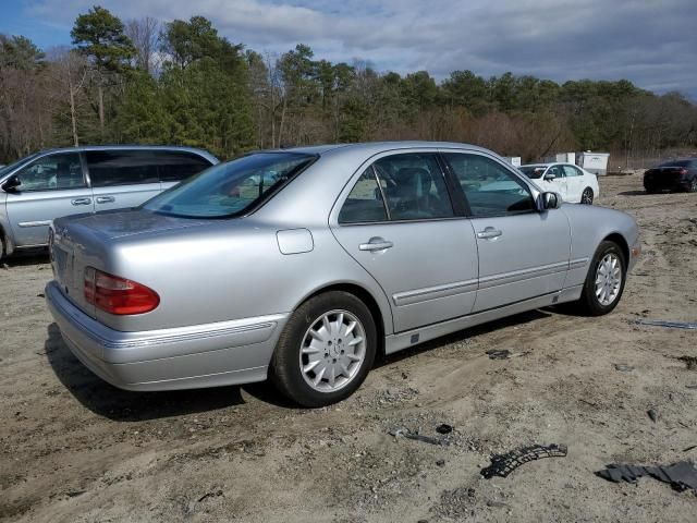 2001 Mercedes-Benz E 320