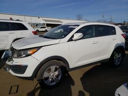 SUV salvage a la venta en subasta: 2013 KIA Sportage Base