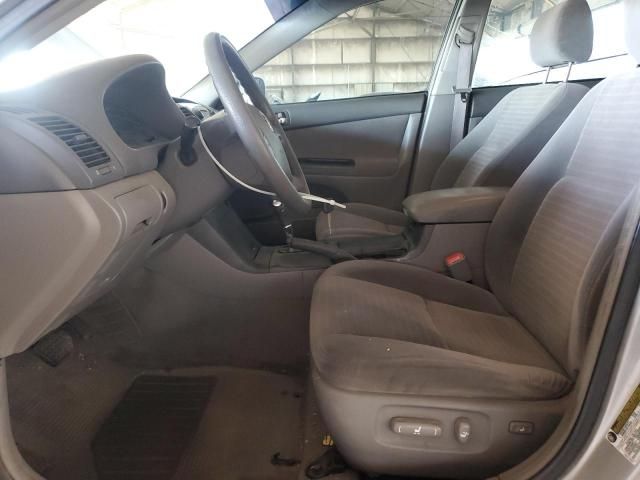 2005 Toyota Camry LE