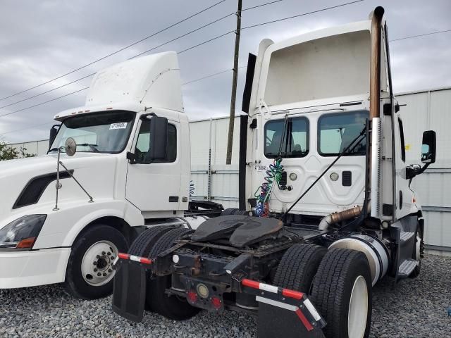 2016 Freightliner Cascadia 125 Semi Truck