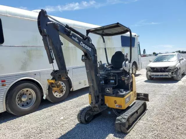 2022 John Deere 17G Mini Excavator