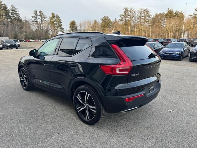 2019 Volvo XC40 T5 R-Design