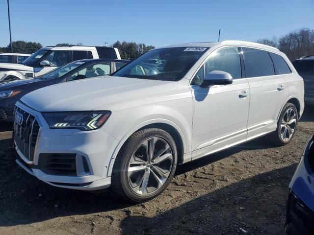 2021 Audi Q7 Prestige