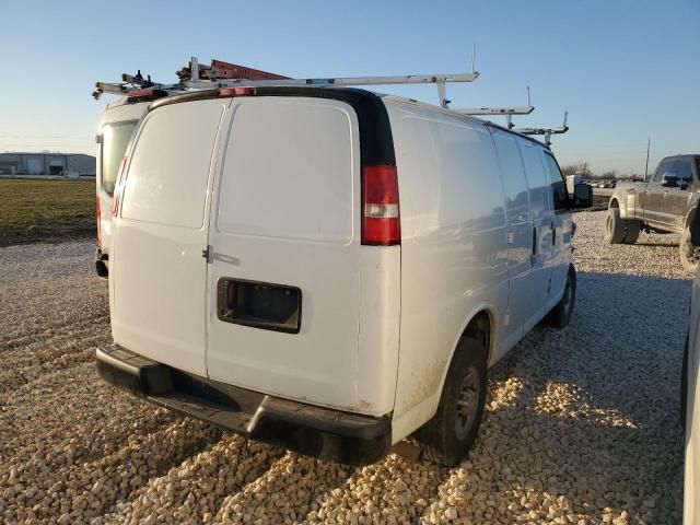 2017 Chevrolet Express G2500