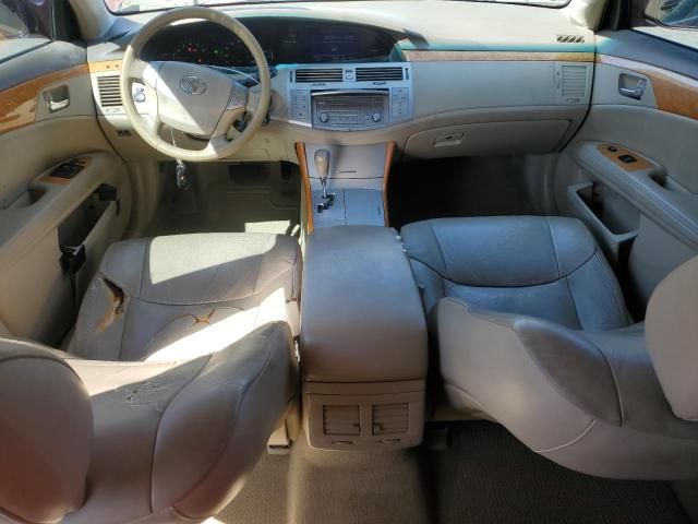 2005 Toyota Avalon XL