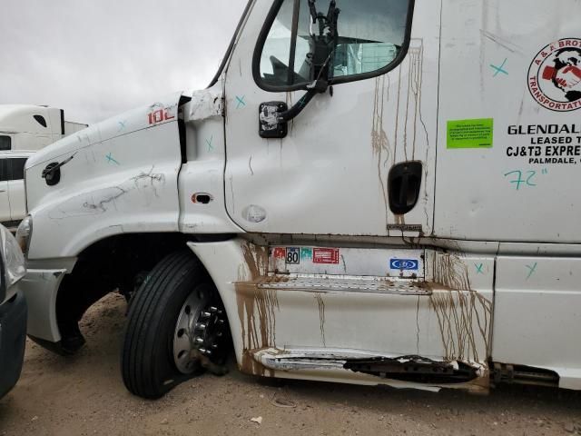 2017 Freightliner Cascadia 125 Semi Truck