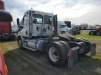 2013 Freightliner Cascadia Semi Truck