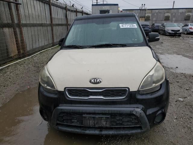 2012 KIA Soul +