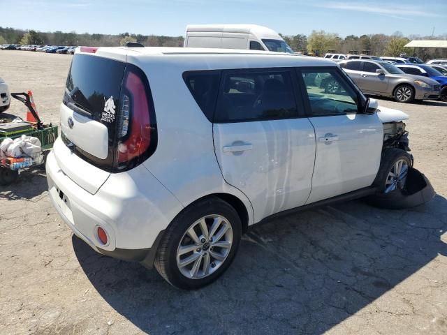 2018 KIA Soul +