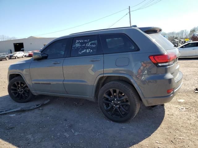 2020 Jeep Grand Cherokee Laredo