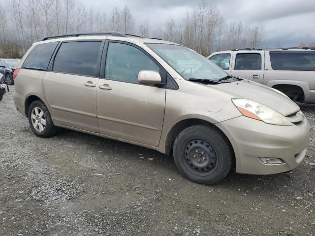 2006 Toyota Sienna XLE