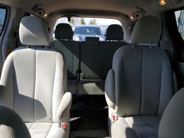 2014 Toyota Sienna