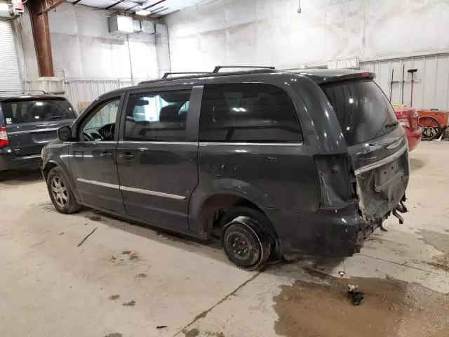 2012 Chrysler Town & Country Touring