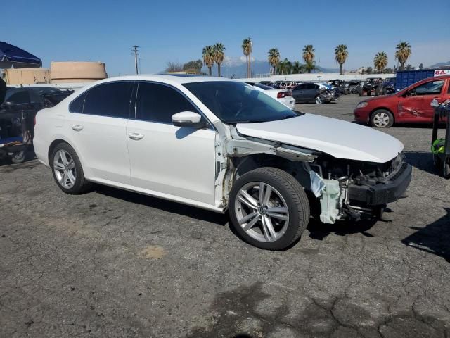 2014 Volkswagen Passat SE