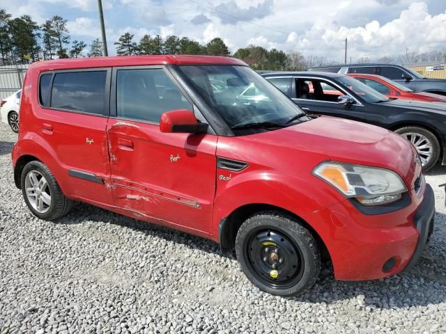 2010 KIA Soul +