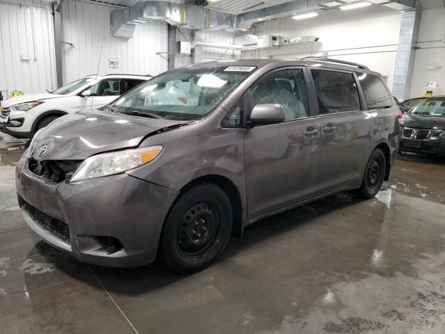 2012 Toyota Sienna LE