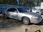 2005 Lincoln Town Car Signature Limited