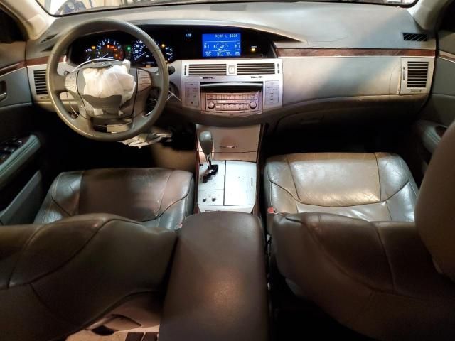 2010 Toyota Avalon XL