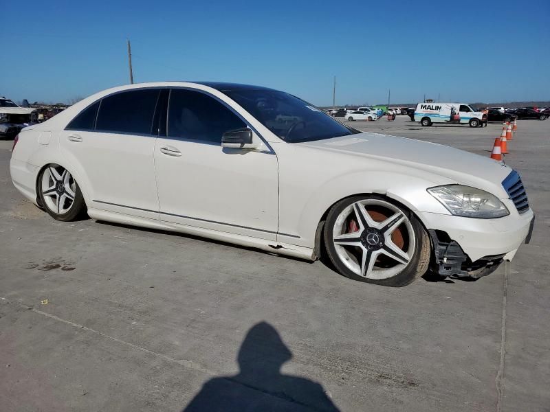 2011 Mercedes-Benz S 550