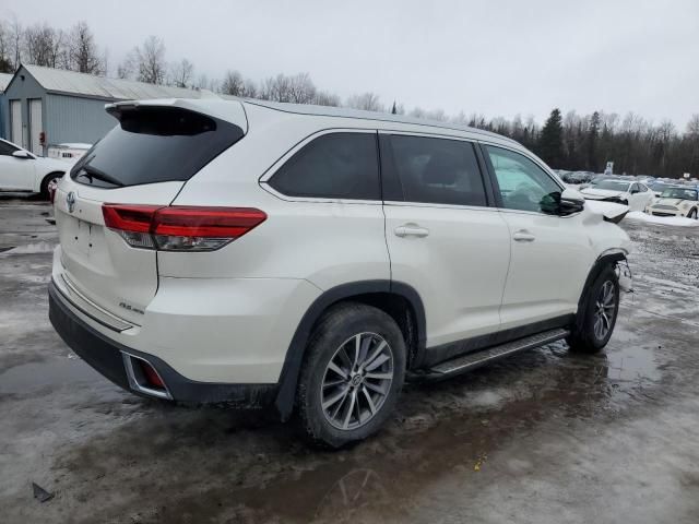 2019 Toyota Highlander SE