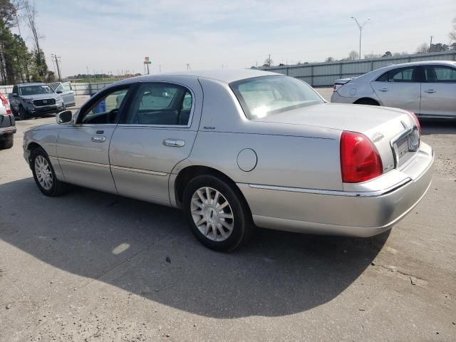 2007 Lincoln Town Car Signature