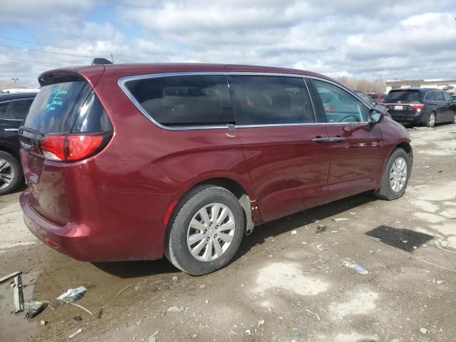 2020 Chrysler Voyager L