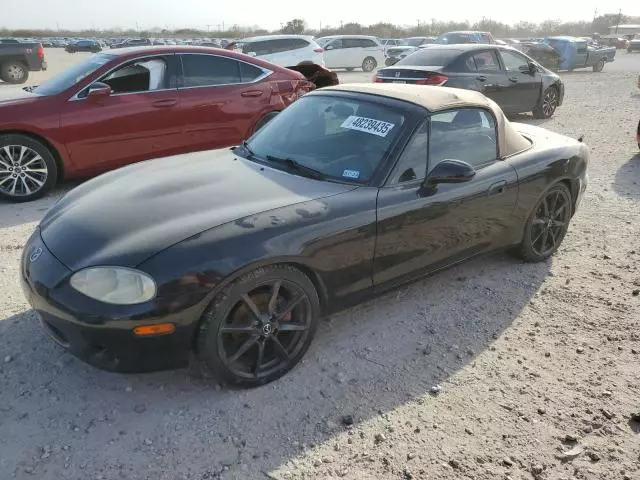 2004 Mazda MX-5 Miata Base