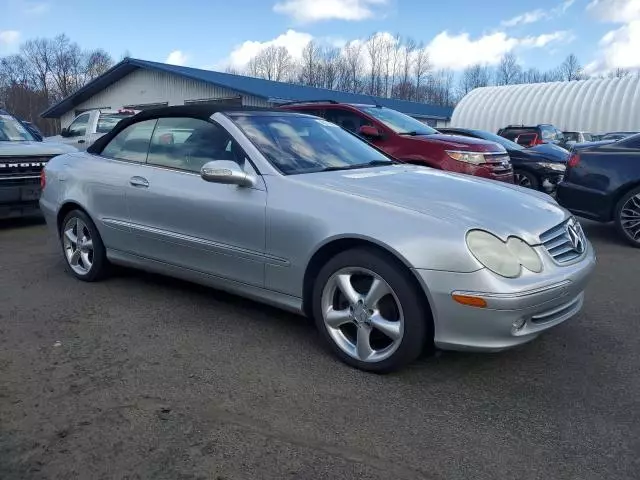 2005 Mercedes-Benz CLK 320