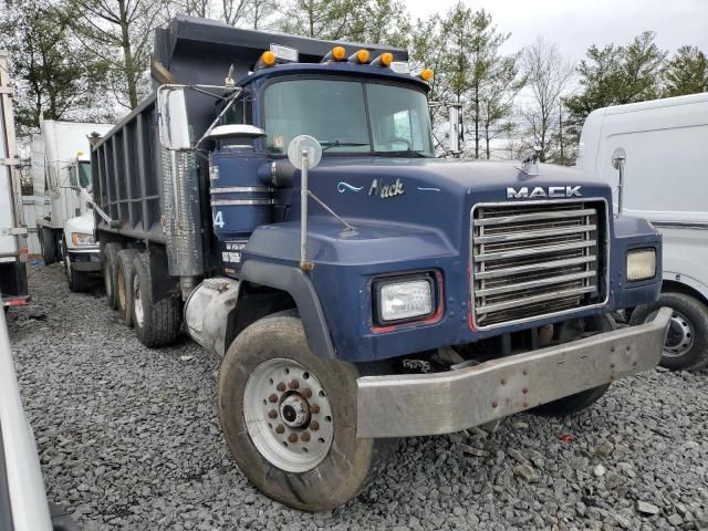 1999 Mack RD600 Dump Truck