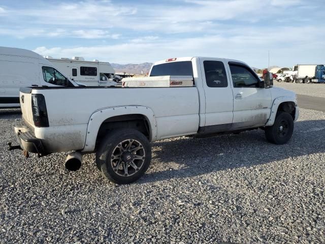 2003 GMC Sierra K2500 Heavy Duty