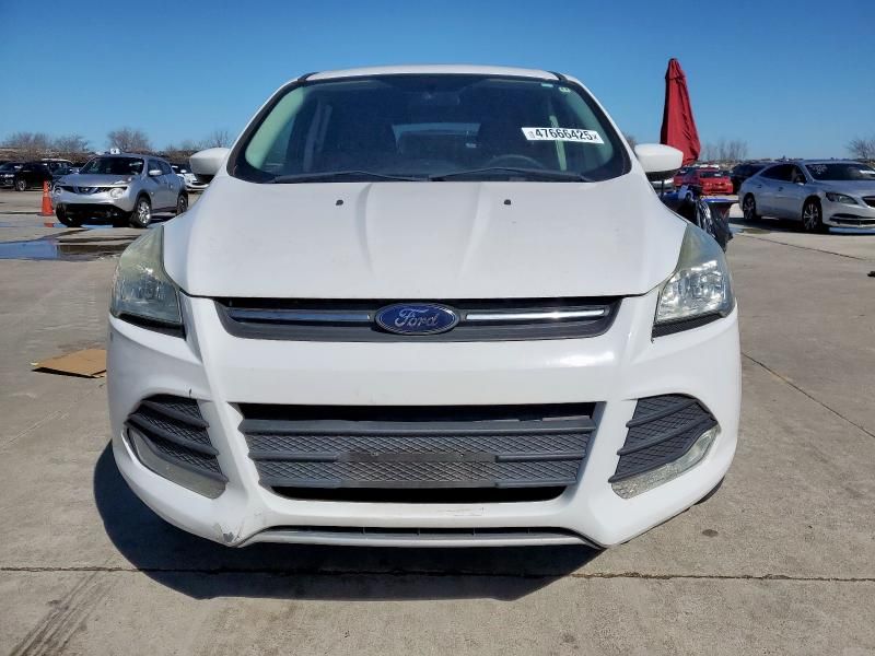 2016 Ford Escape SE