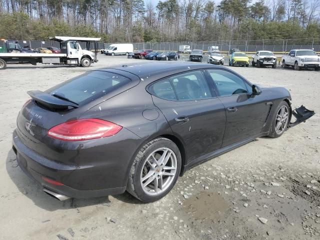 2014 Porsche Panamera 2