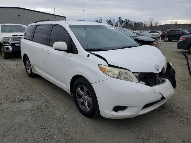 2012 Toyota Sienna LE